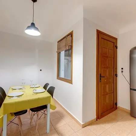 Cavos ארמופוליס